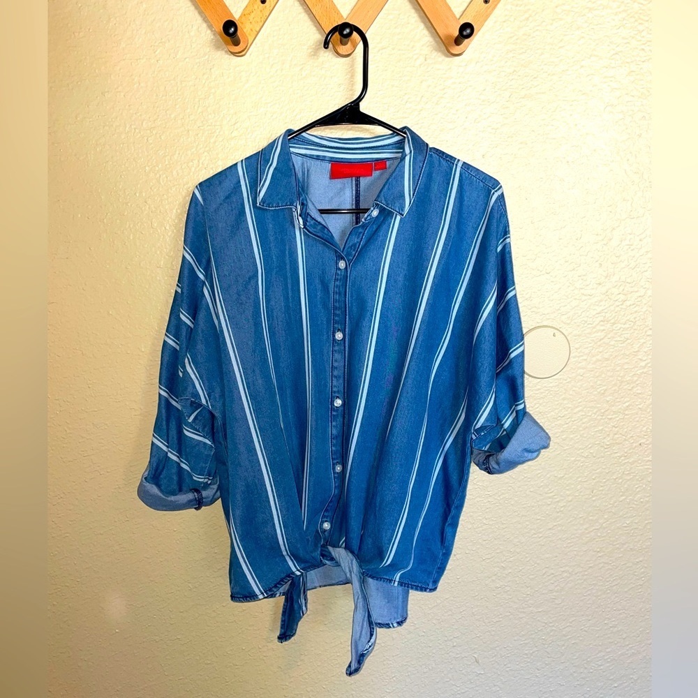 Jennifer Lopez Long Sleeve Button Down with Ties - Medium